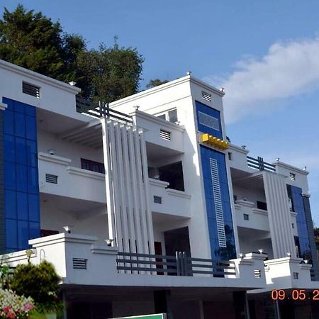 Pine Hill Suites Ooty Exteriér fotografie
